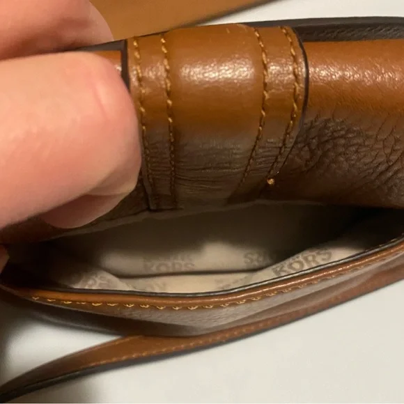 Michael Kors Charlton Crossbody - Picture 11 of 16